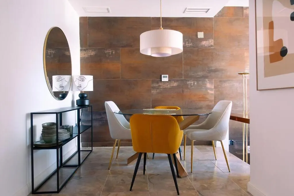 Stunning 2 Bd Townhouse By Hostlovers Estepona 0*,