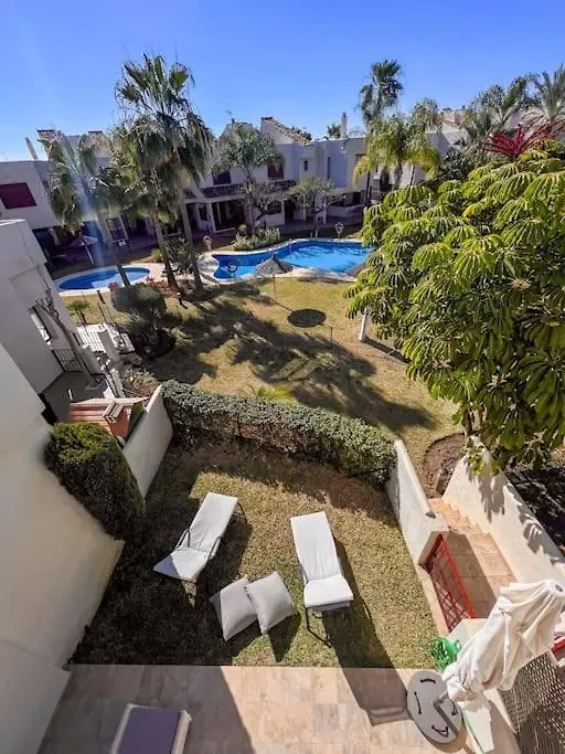 Stunning 2 Bd Townhouse By Hostlovers Estepona Spain